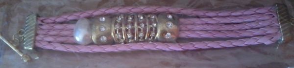 Pulseira Rosa c/ detalhes